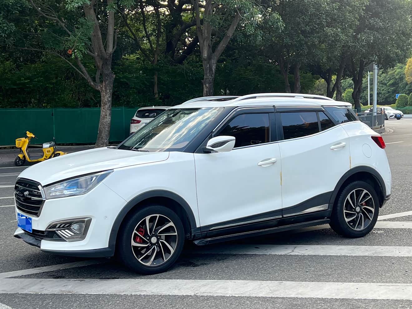 Zotye T300 2017 汽车图片 