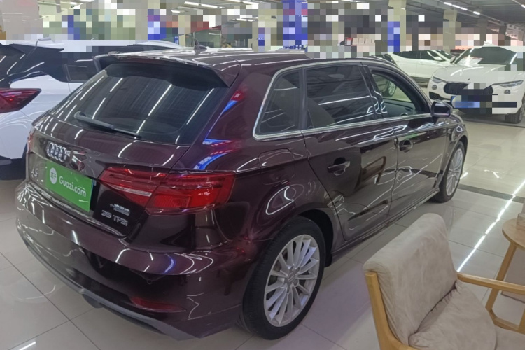 Audi A3 2018 immagine di auto #7