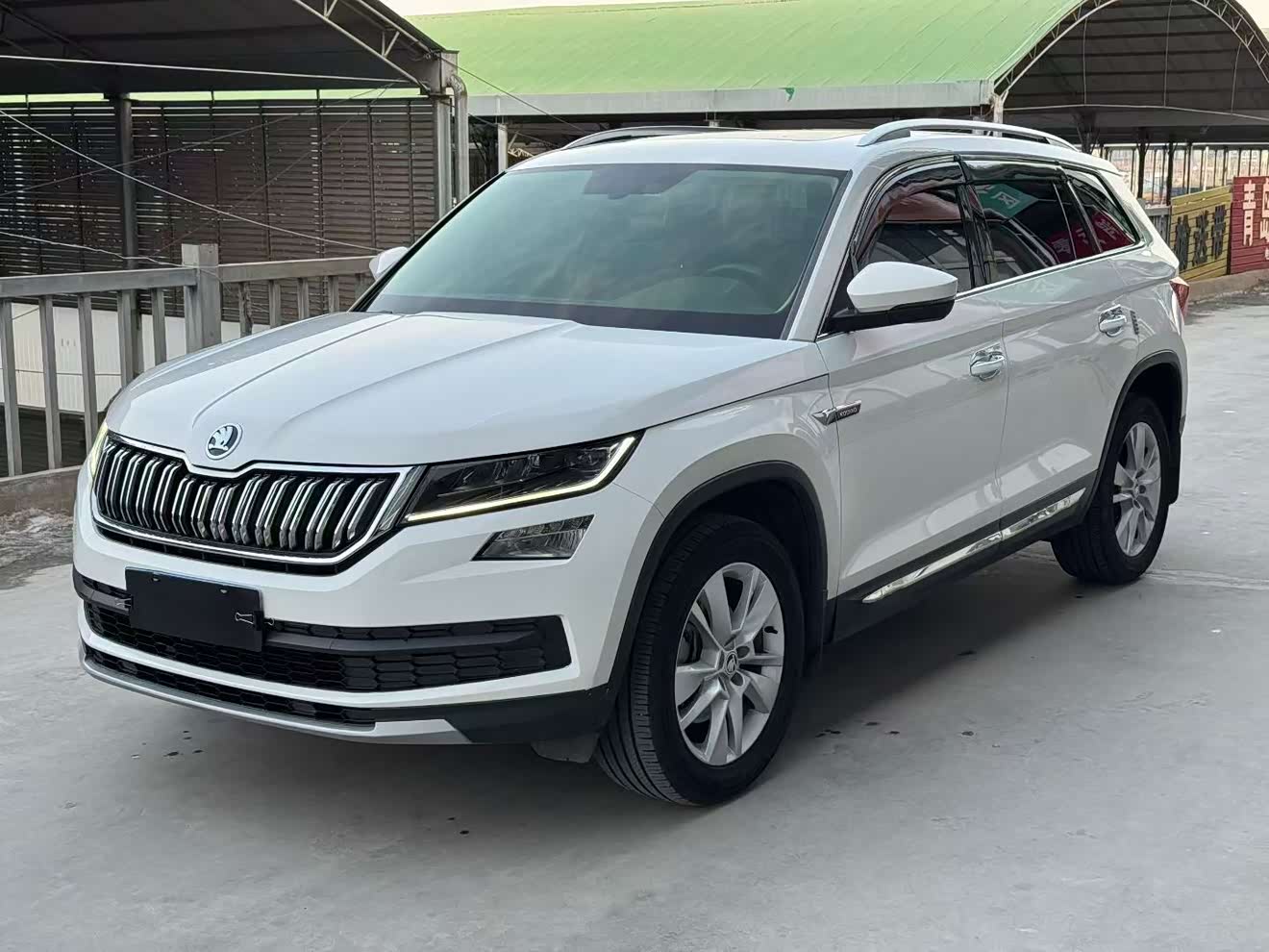Skoda Kodiaq 2018 Skoda Kodiaq 2018 car image