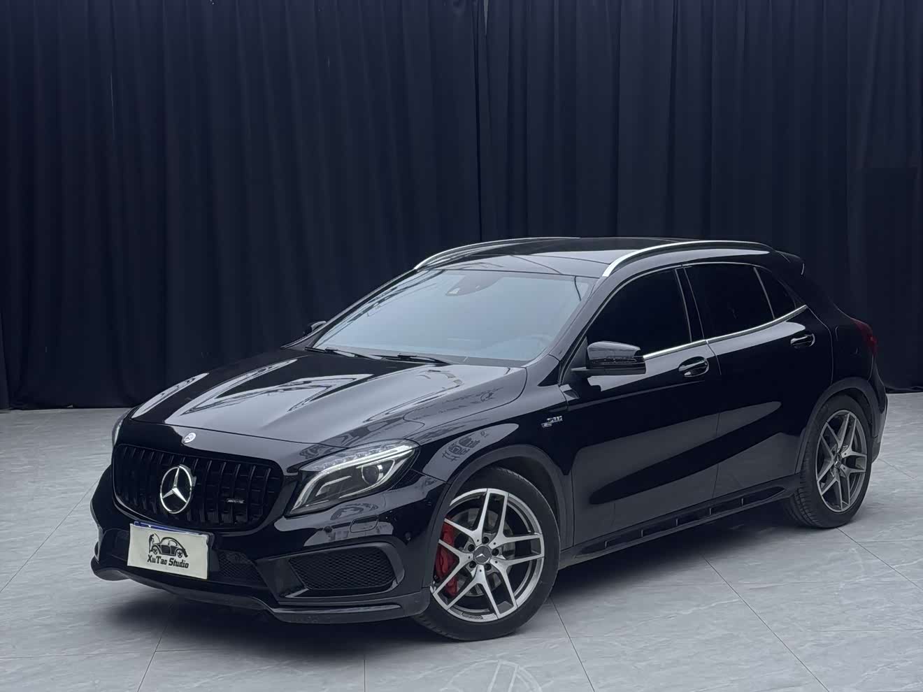 Mercedes-Benz GLA AMG 2015 Mercedes-Benz GLA AMG 2015 汽车图片