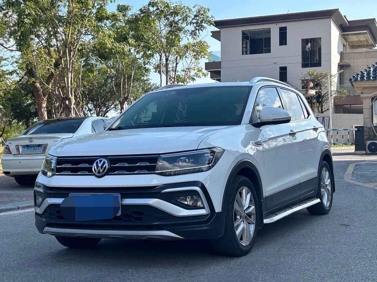 Volkswagen T-Cross 2019 Volkswagen T-Cross 2019 car image