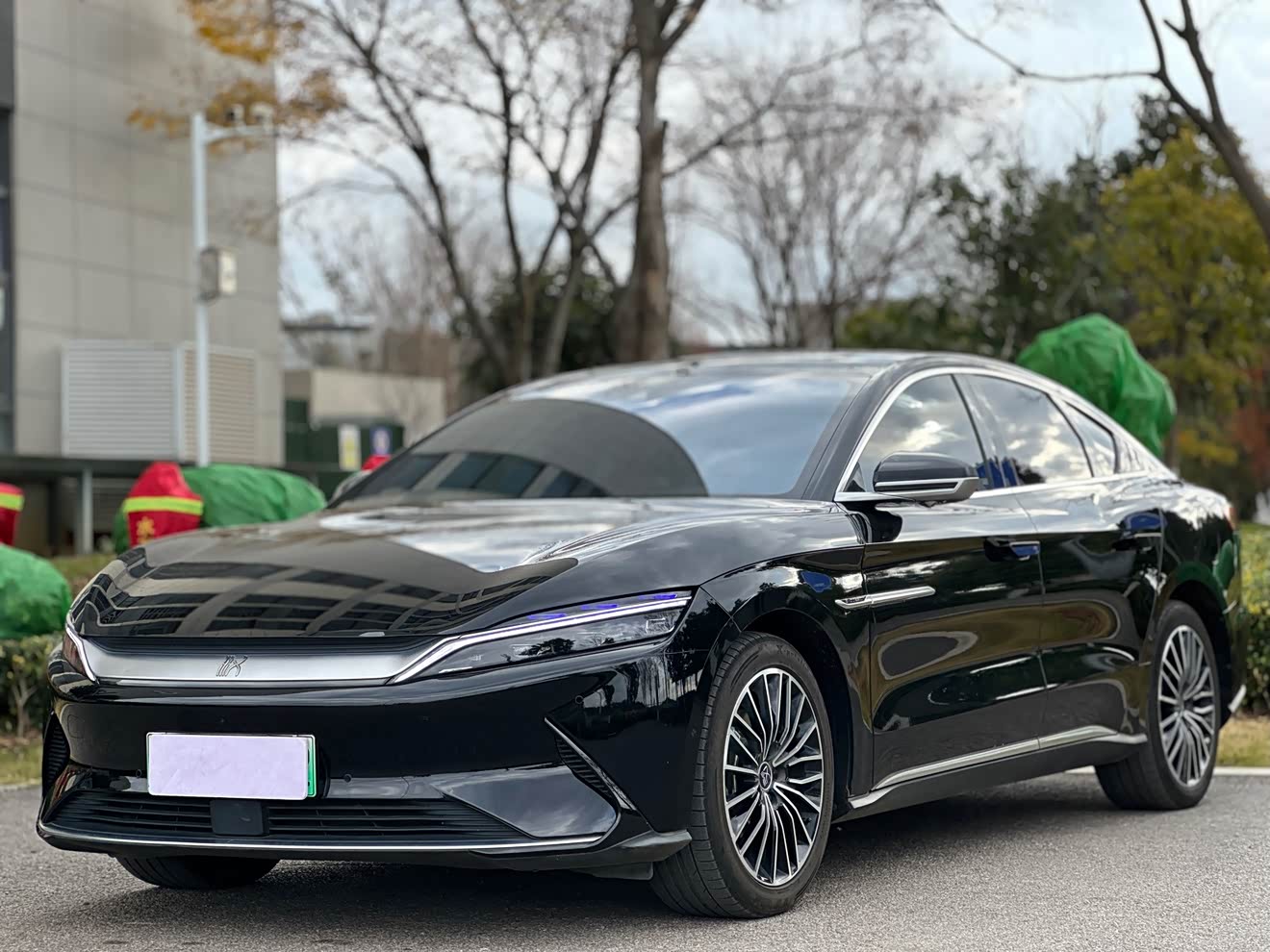 BYD Han 2023 car image 