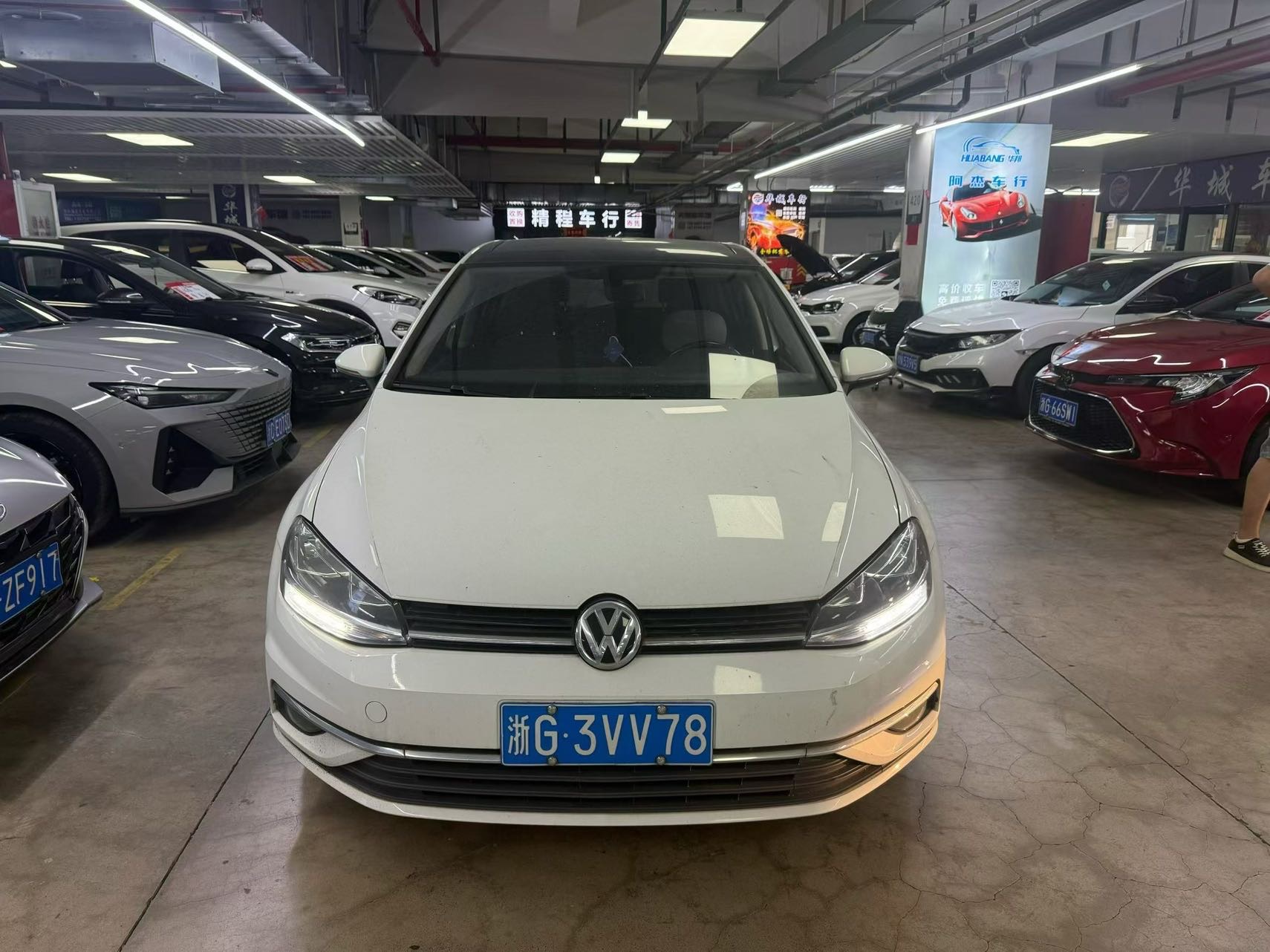 Volkswagen Golf 2019 #2 Volkswagen Golf 2019 car image #2
