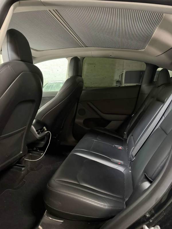 Tesla Model Y 2021 #3 Tesla Model Y 2021 car image #3