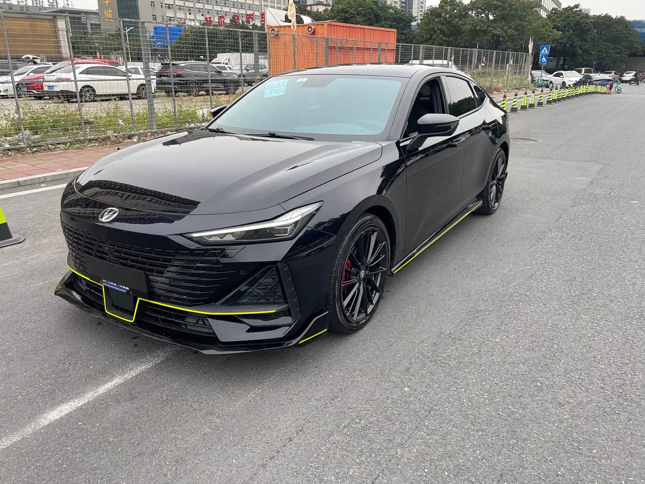 Changan UNI-V 2022 car image 