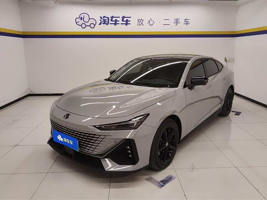 Changan UNI-V iDD 2023 car image 