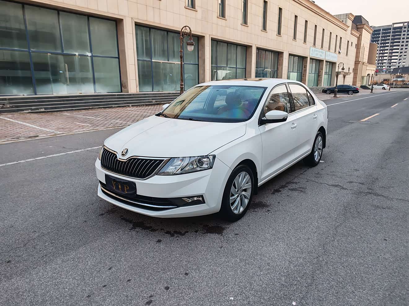 Skoda Rapid 2018 Skoda Rapid 2018 car image