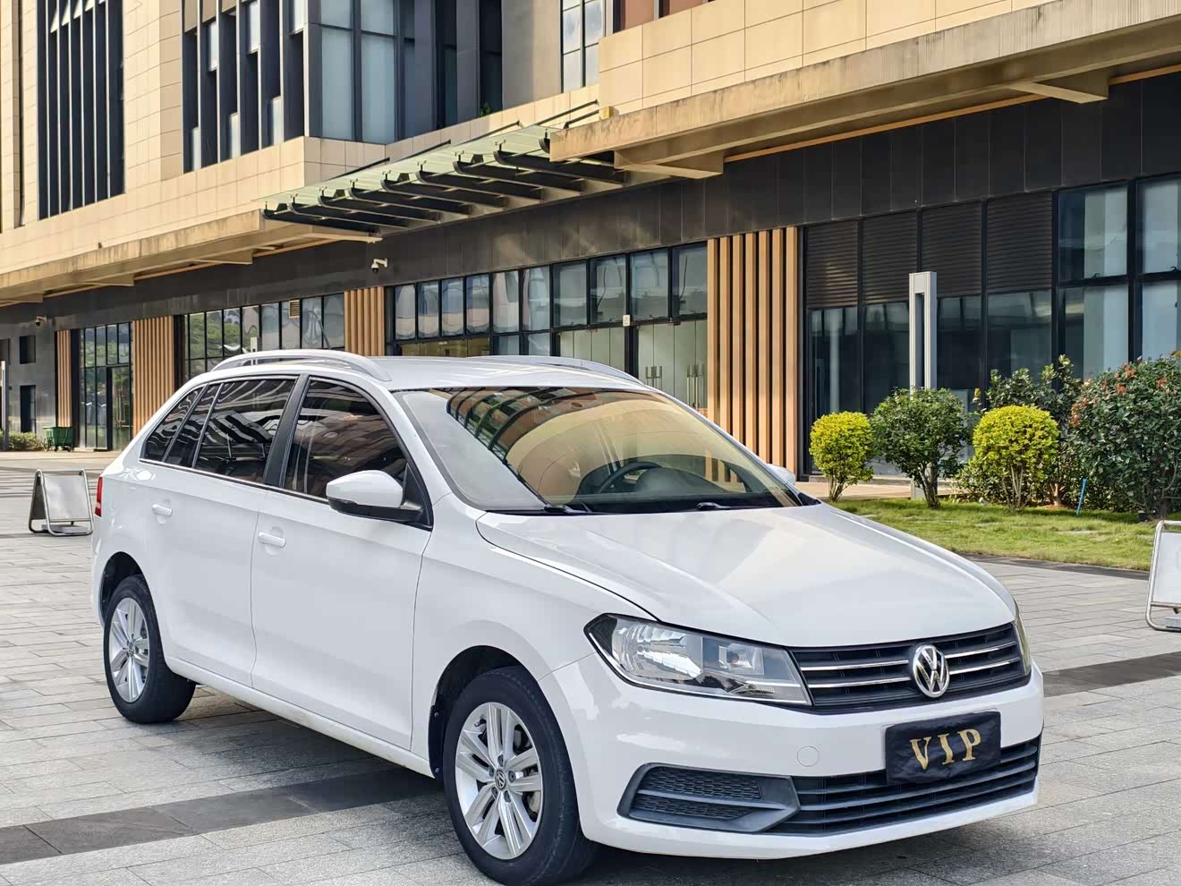 Volkswagen Santana 2017 immagine di auto 