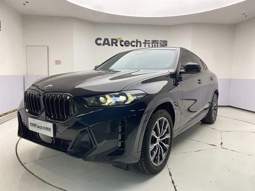 BMW X6 2025 car image 