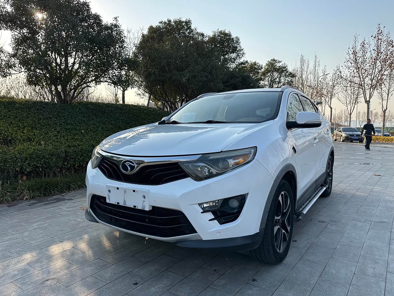 Soueast DX7 2016 Soueast DX7 2016 car image
