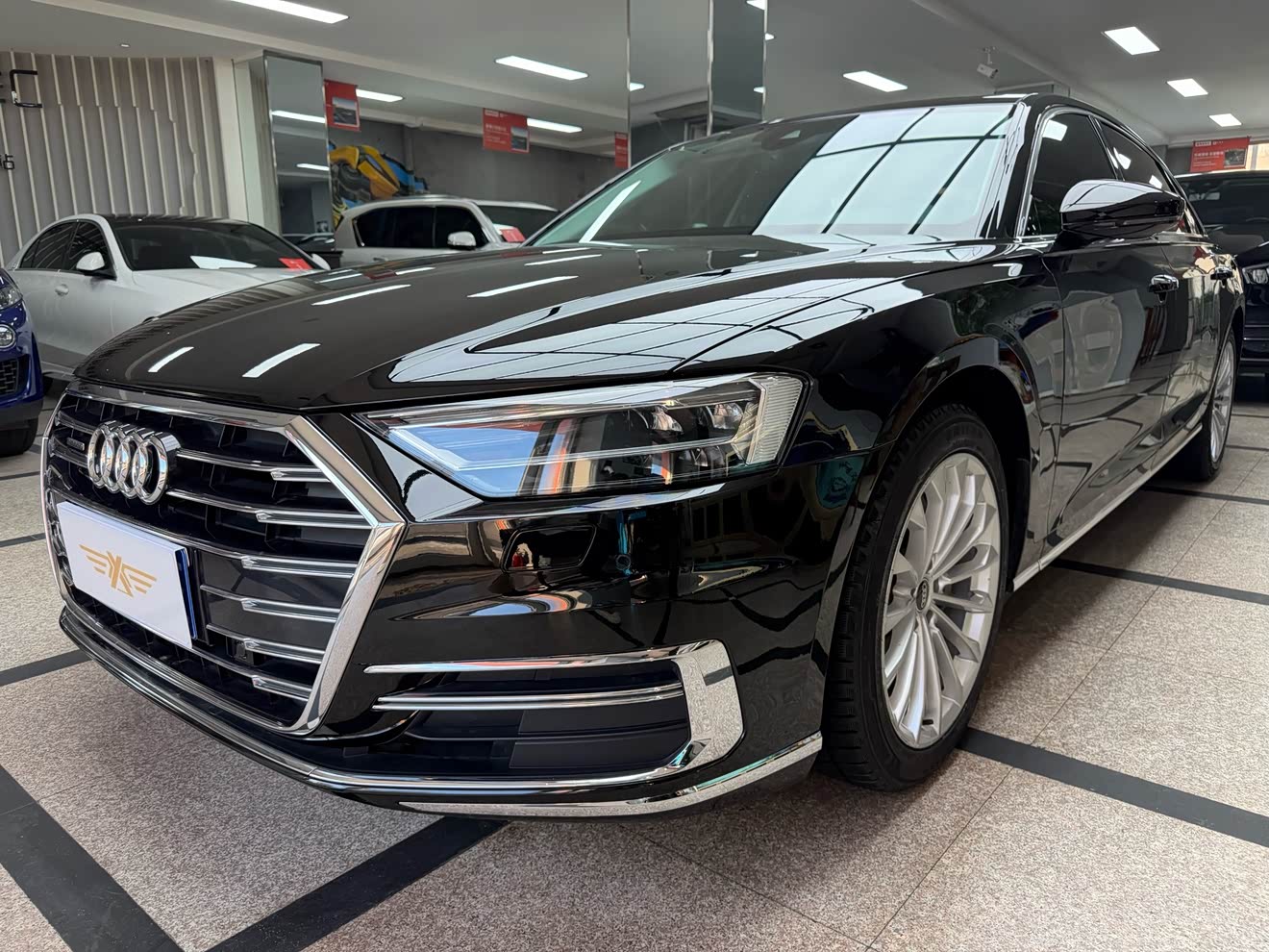 Audi A8 2021 汽车图片 