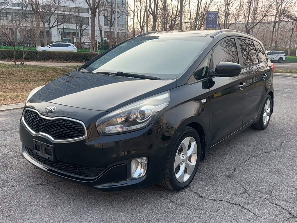 Kia Carens 2015 汽车图片 