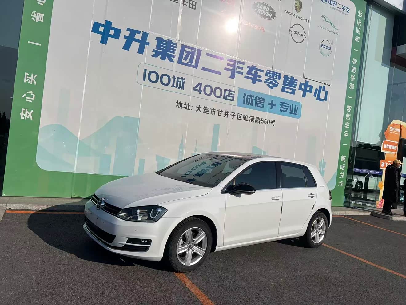 Volkswagen Golf 2017 car image 