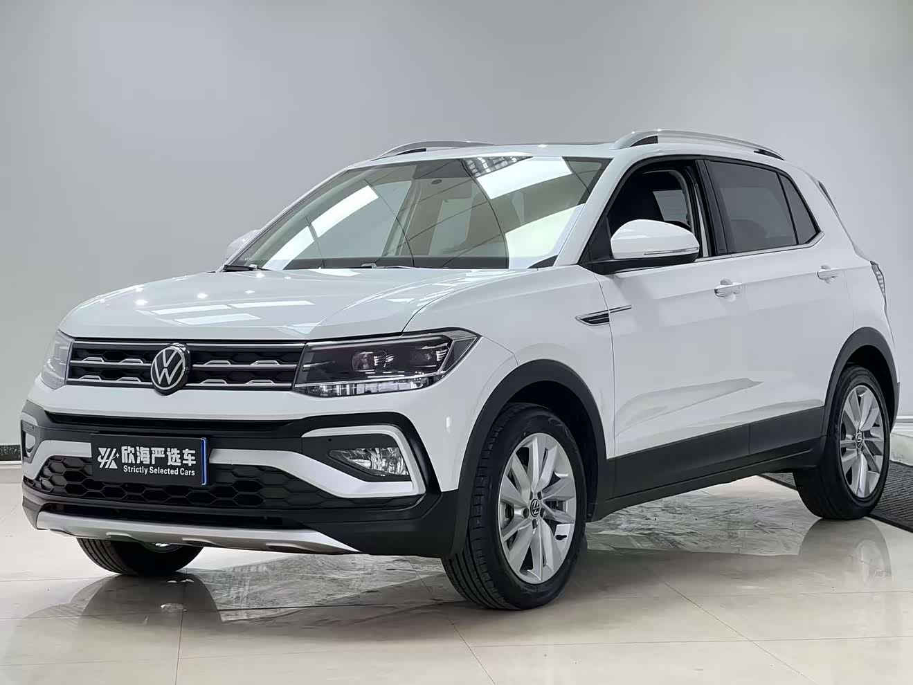 Volkswagen T-Cross 2021 car image 