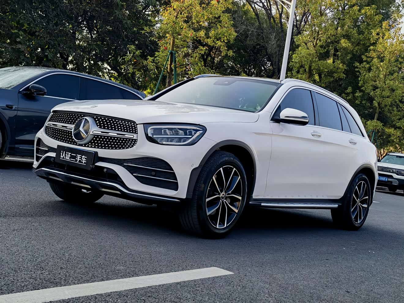 Mercedes-Benz GLC Class 2020 car image 