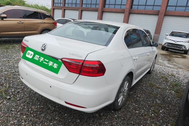 Volkswagen Lavida 2016 car image #7