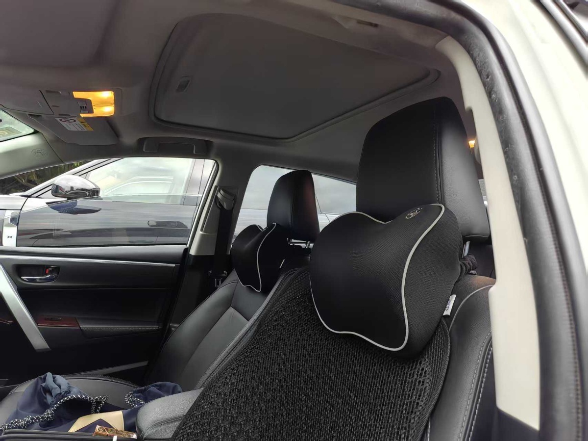 Toyota Corolla 2019 #4 Toyota Corolla 2019 car image #4