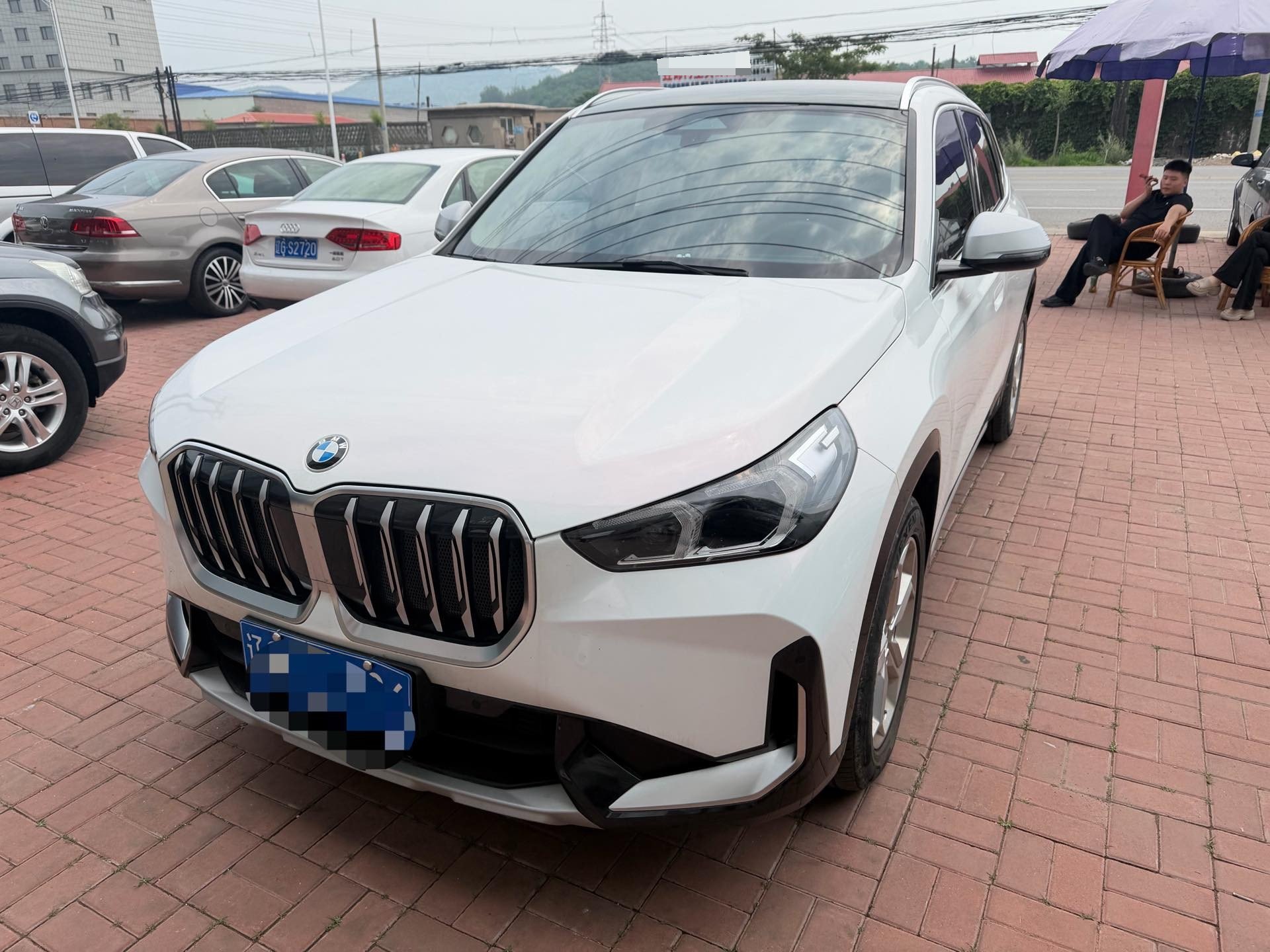 BMW X1 2024 car image 