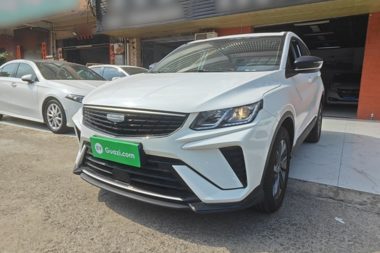 GEELY Coolray 2026 #2 GEELY Coolray 2026 car image #2