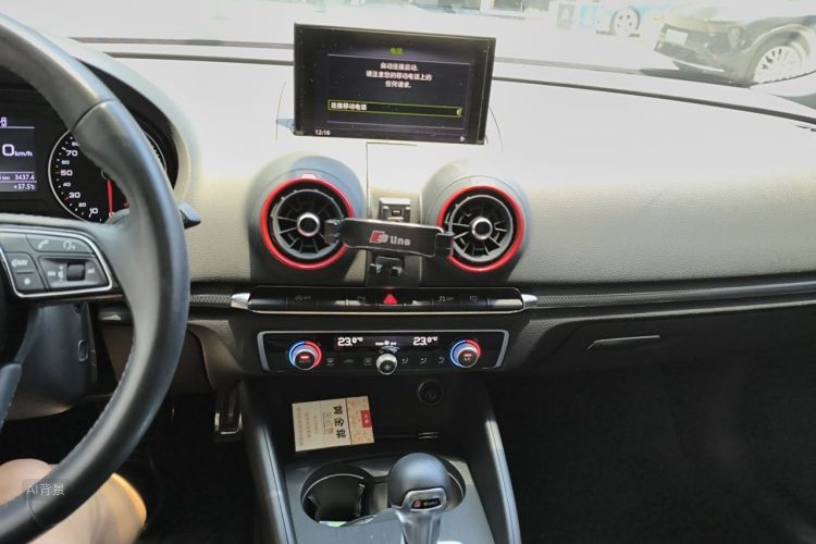 Audi A3 2019 car image #15