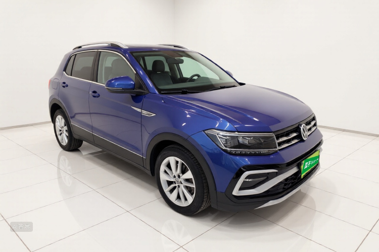 Volkswagen T-Cross 2019 #4 Volkswagen T-Cross 2019 car image #4