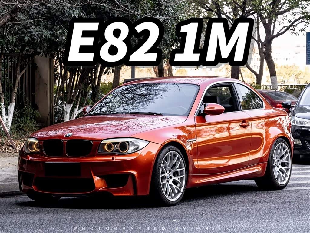 BMW 1 Series M 2011 car image 