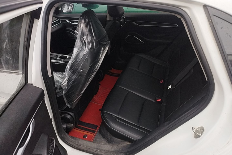 GEELY Emgrand 2022 car image #19
