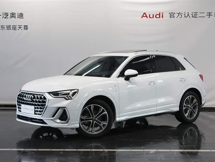 Audi Q3 2023 car image 