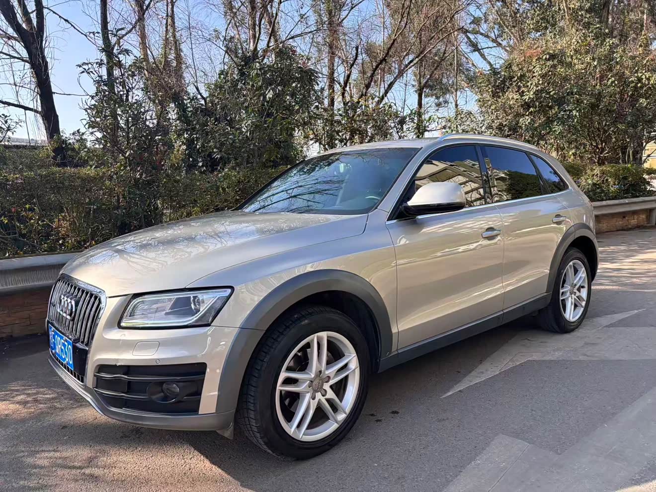 Audi Q5 2017 car image 