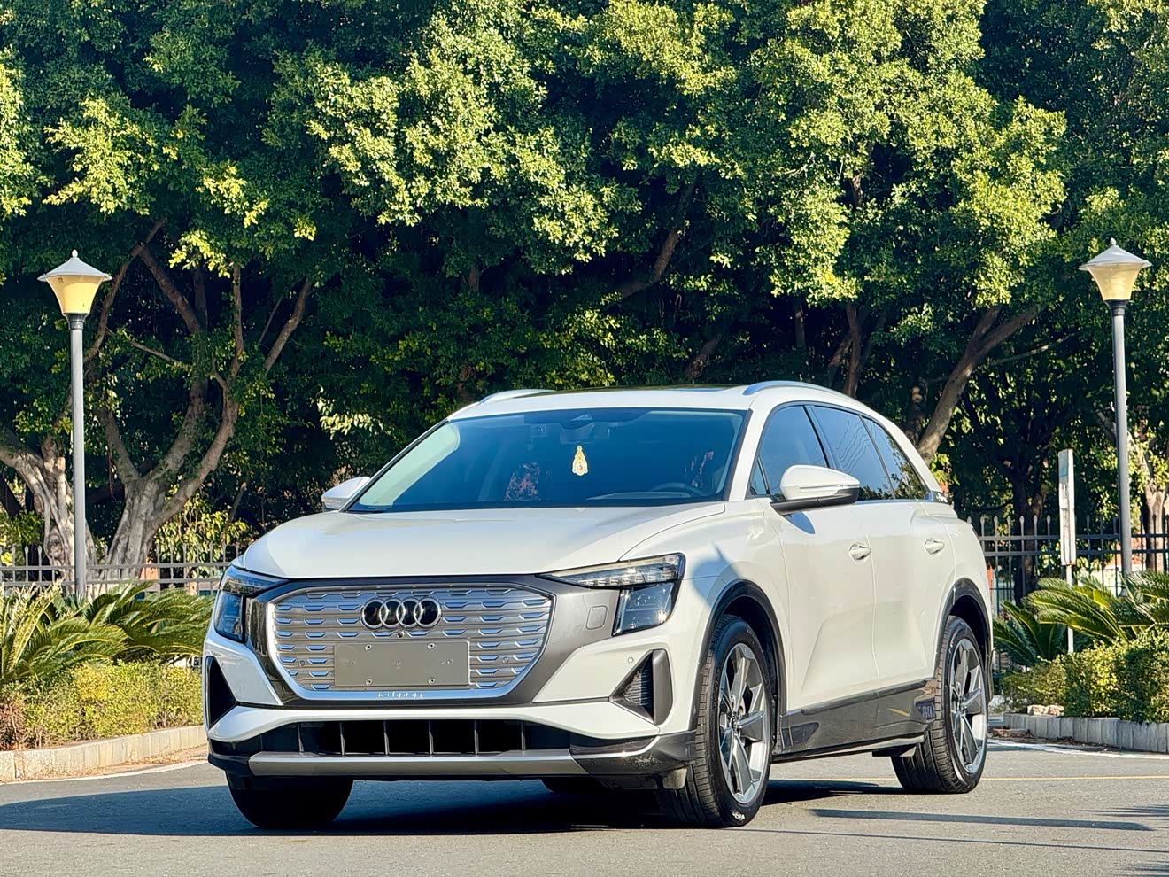 Audi Q5 e-tron 2023 Audi Q5 e-tron 2023 immagine di auto