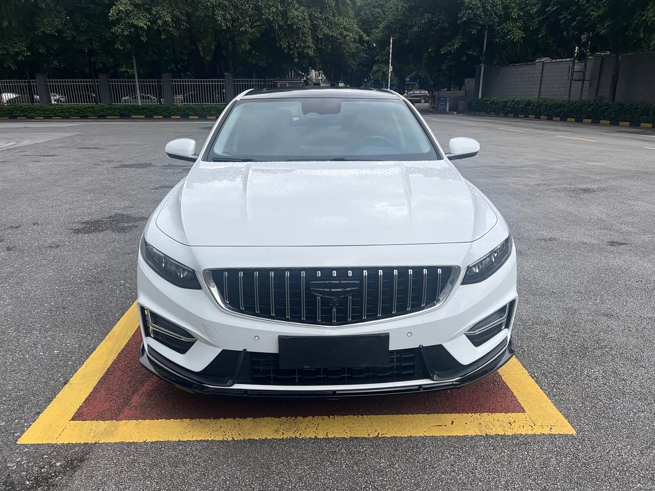 GEELY Preface 2022 GEELY Preface 2022 car image