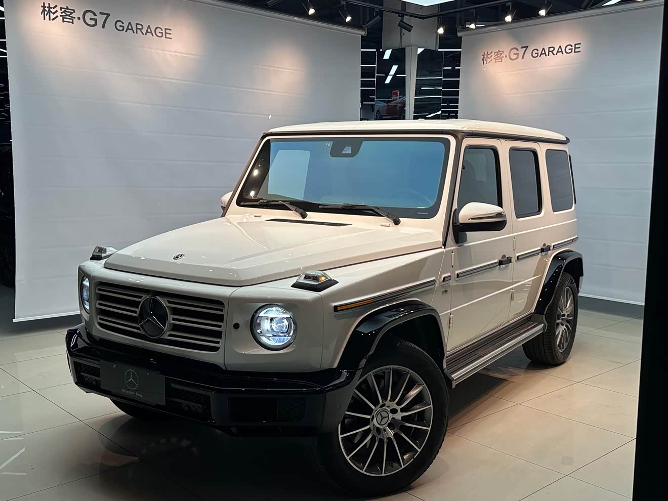 Mercedes-Benz 2021 car image 