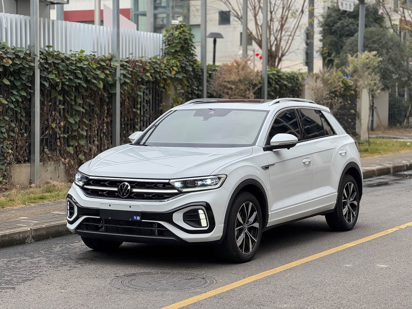 T-Roc 2025 car image 