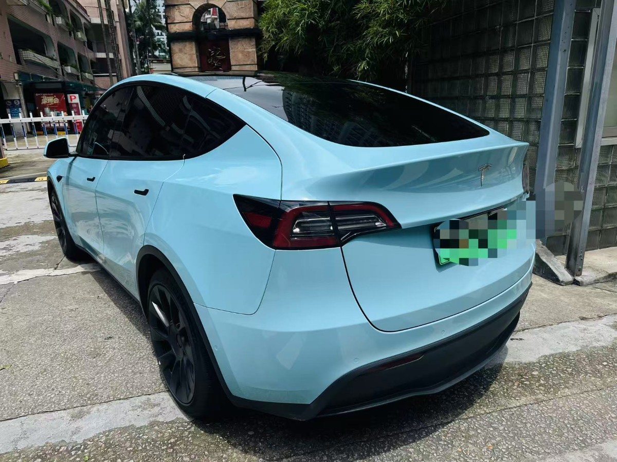 Tesla Model Y 2022 #2 Tesla Model Y 2022 car image #2