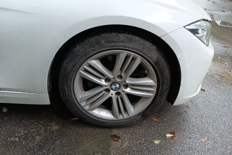 BMW 3 Series 2017 car image #9