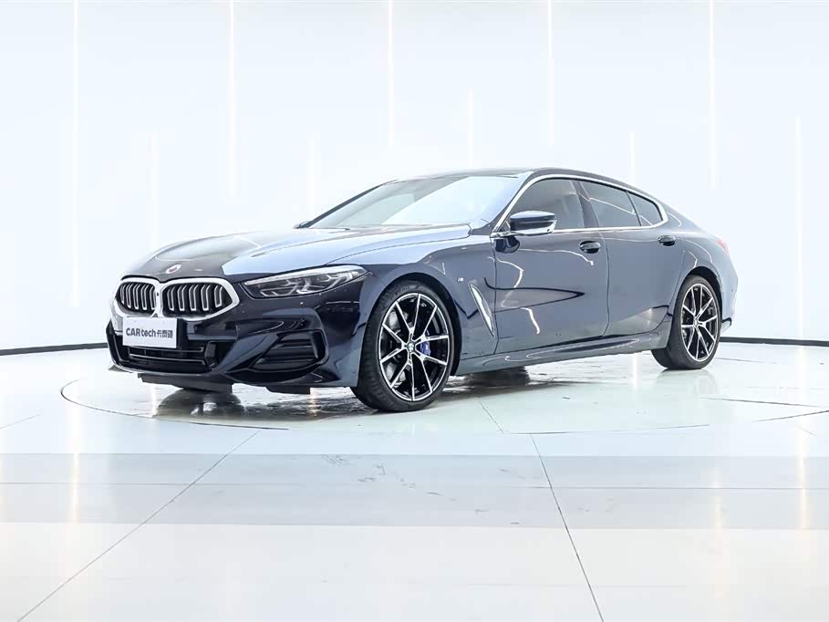 BMW 8 Series 2023 car image 
