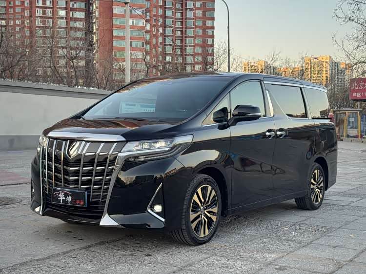 Toyota Alphard 2022 car image 