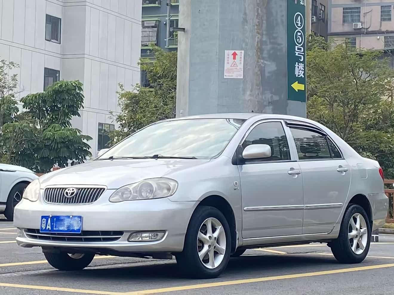 Toyota Corolla (Classic) 2010 Toyota Corolla (Classic) 2010 immagine di auto