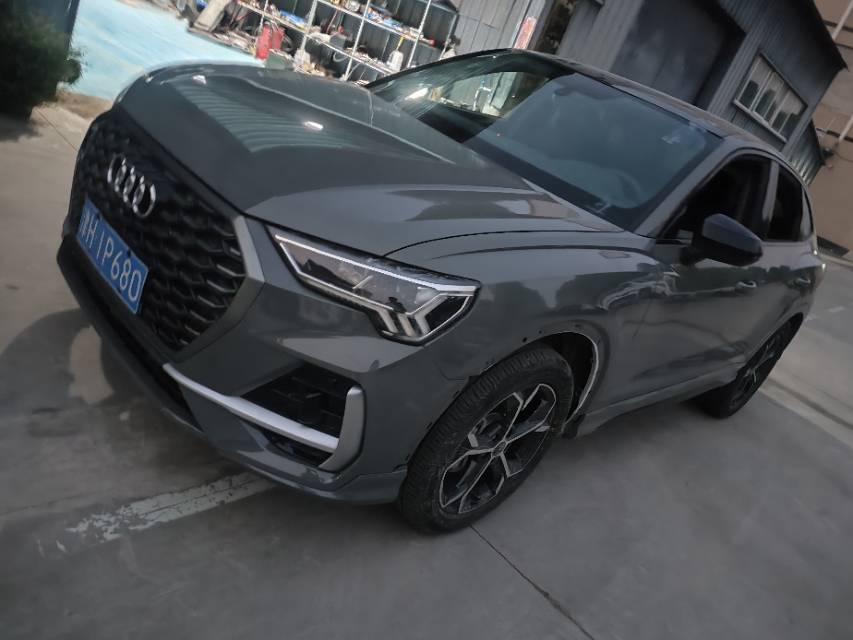Audi Q3 Sportback 2025 Audi Q3 Sportback 2025 car image