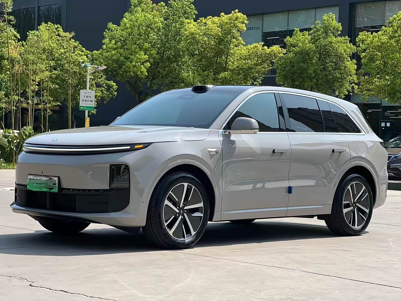 Li L6 2024 image de voiture 