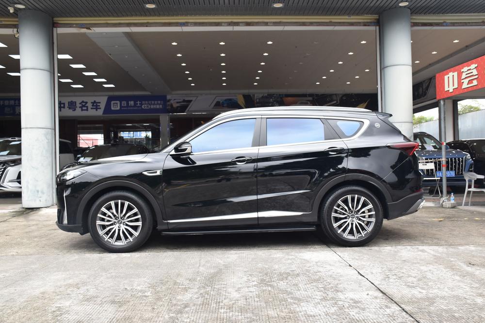 Jetour X70 PLUS 2024 car image #4