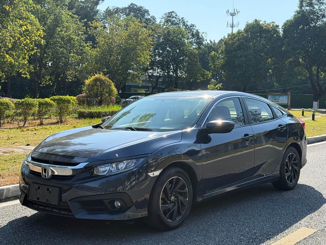 Honda Civic 2018 car image 