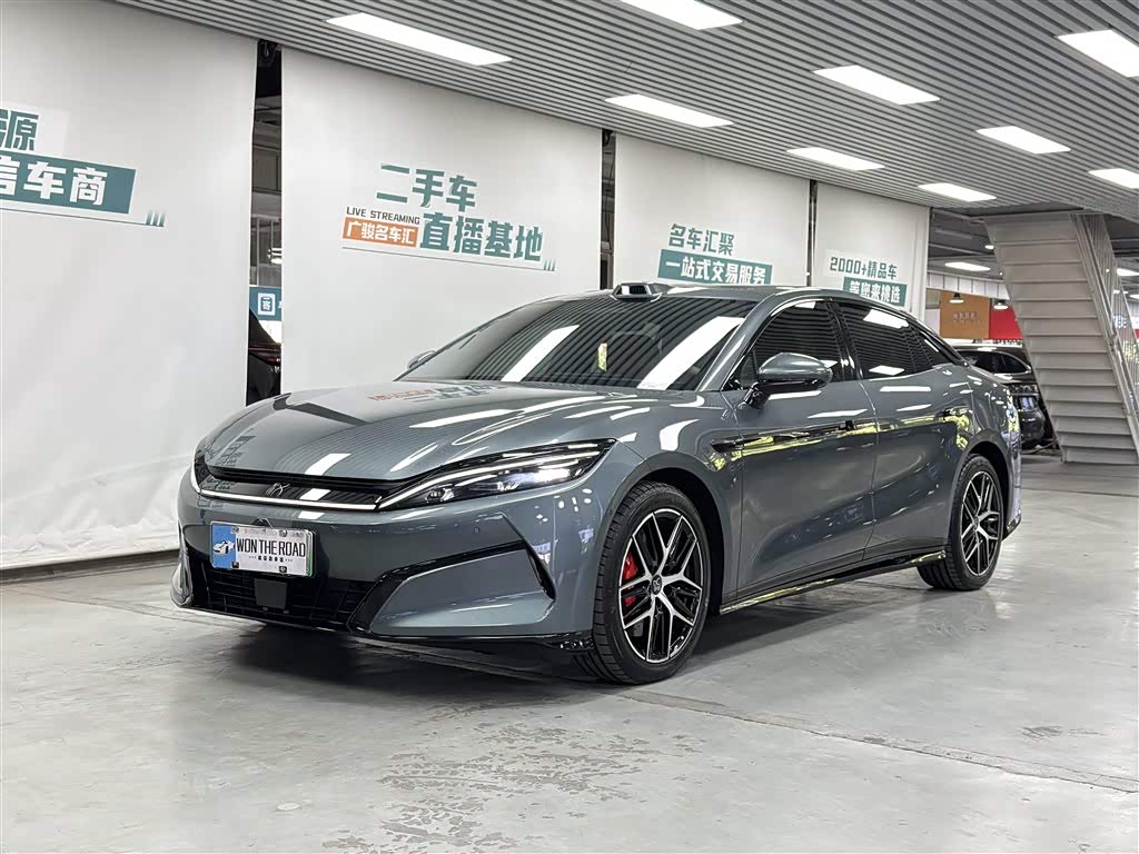 BYD HanL 2025 car image 