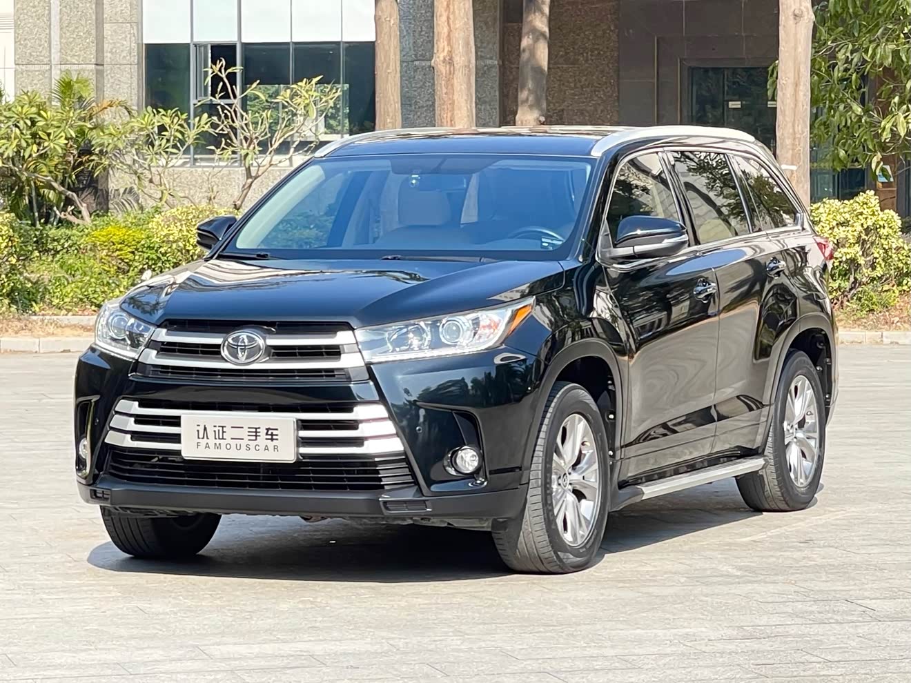 Toyota Highlander 2019 Toyota Highlander 2019 car image