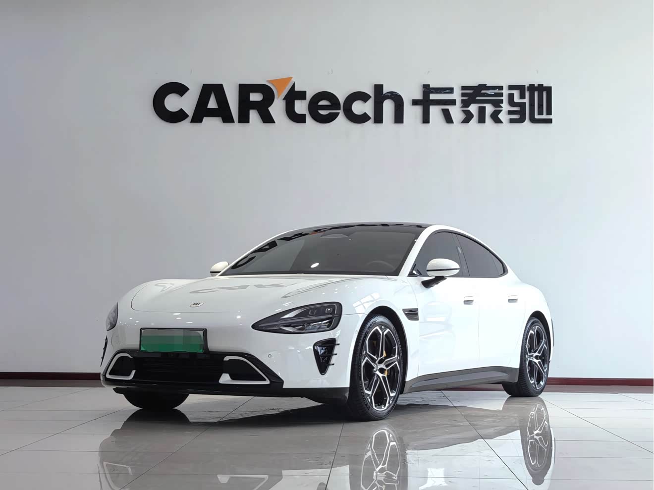 MI SU7 2025 car image 