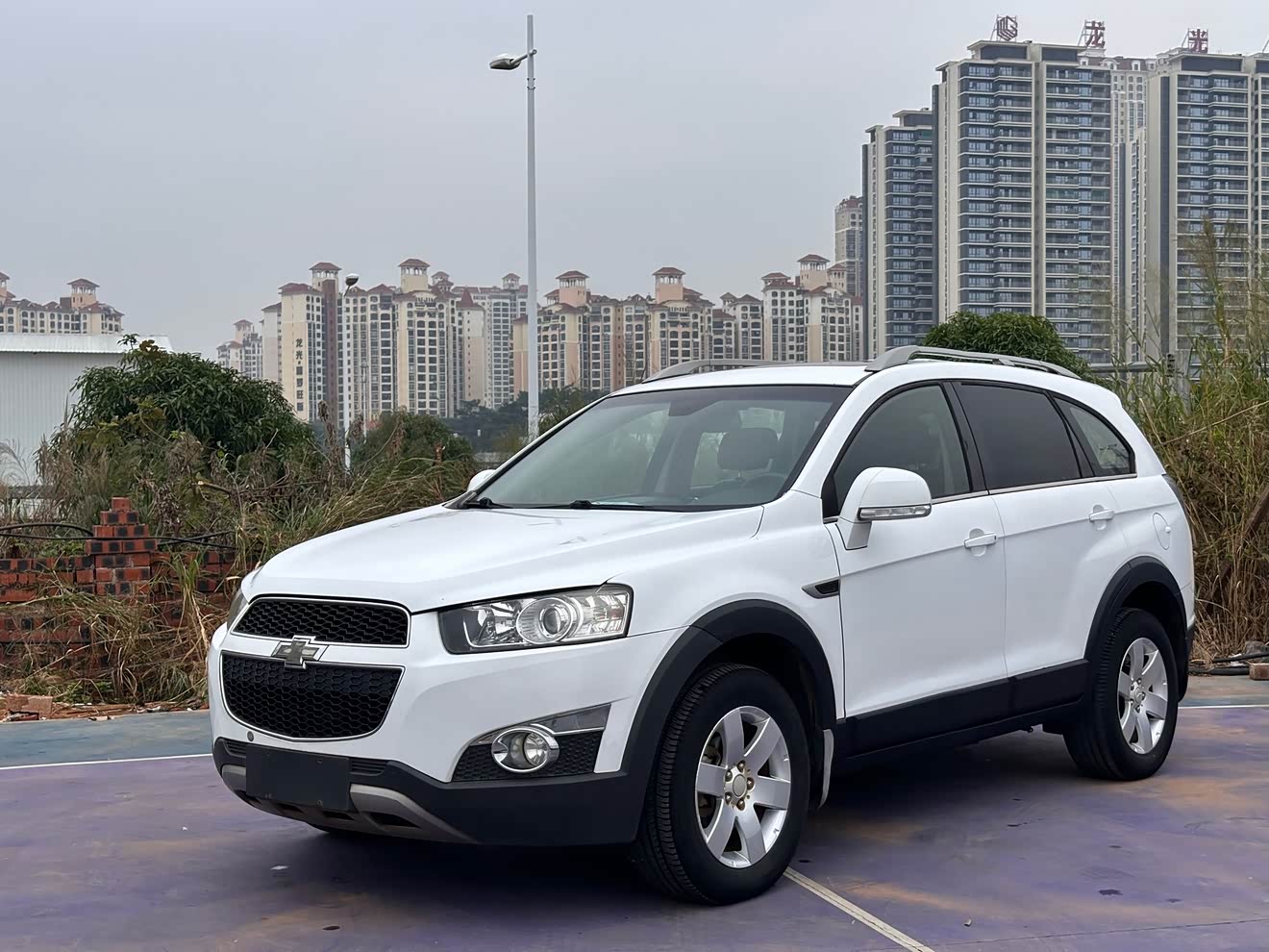 Chevrolet Captiva 2013 car image 