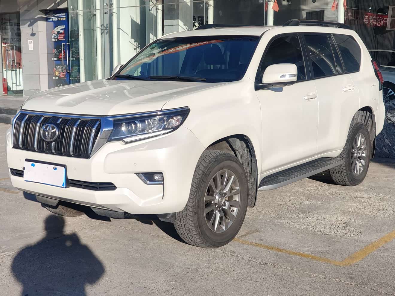Toyota Land Cruiser Prado 2019 Toyota Land Cruiser Prado 2019 car image