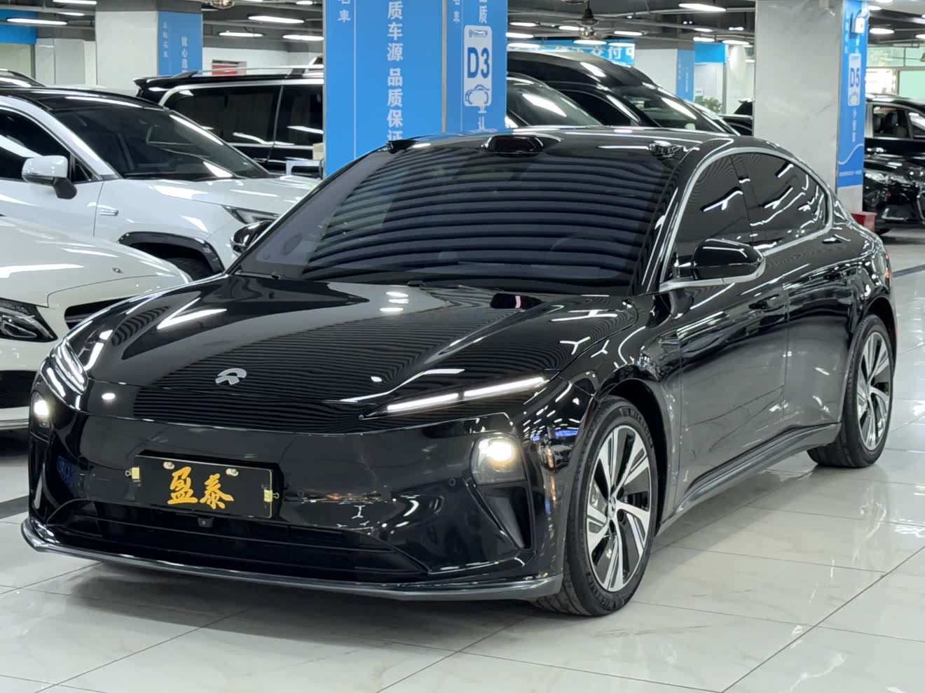 NIO ET5 2024 汽车图片 