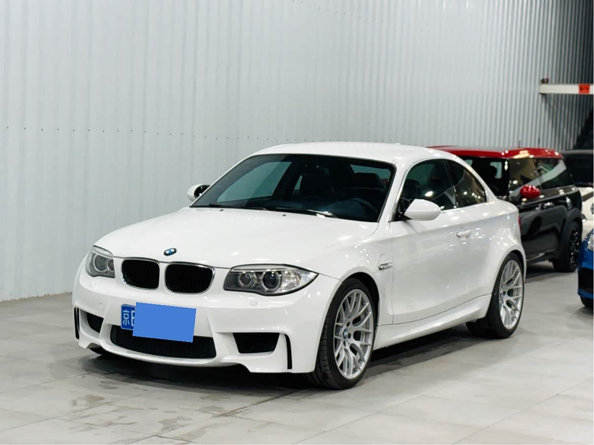 BMW 1 Series M 2012 car image 