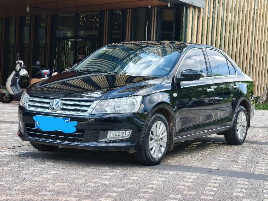 Volkswagen Santana 2015 car image 